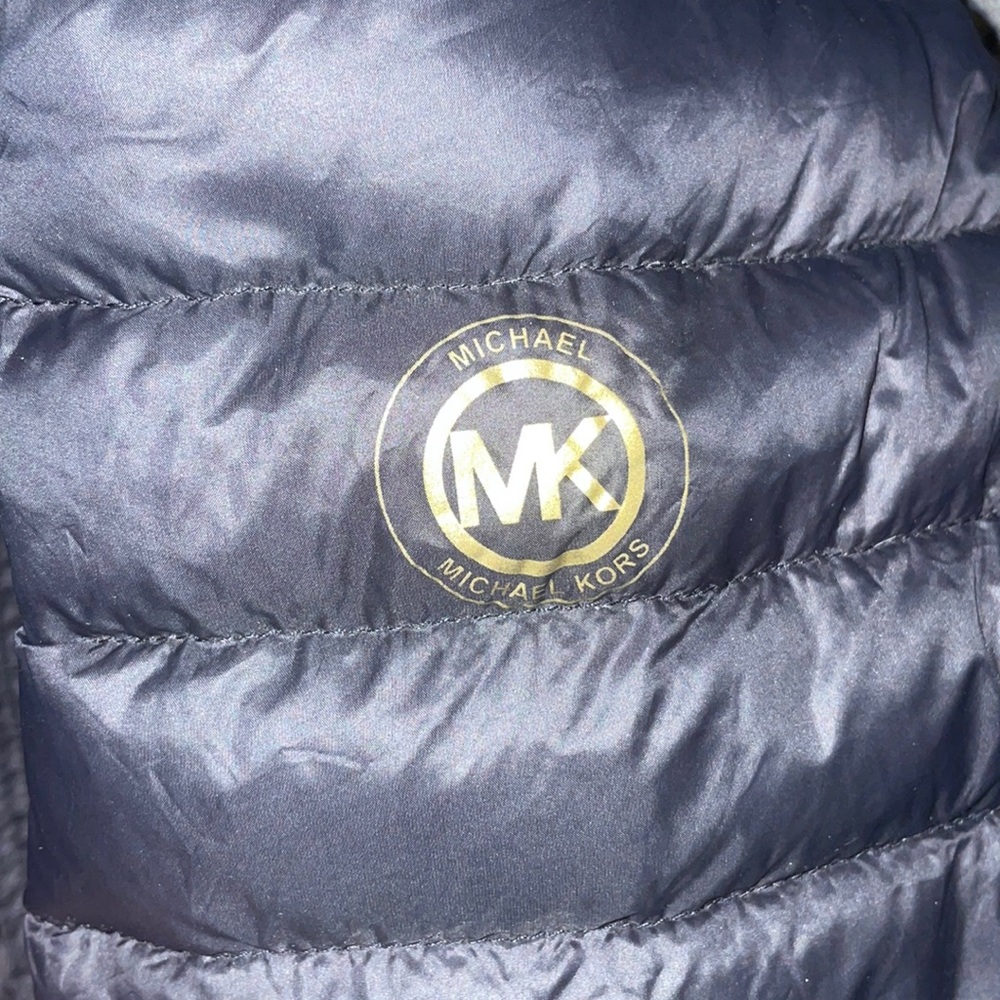 Michael Kors puff jacket - Picture 3 of 4